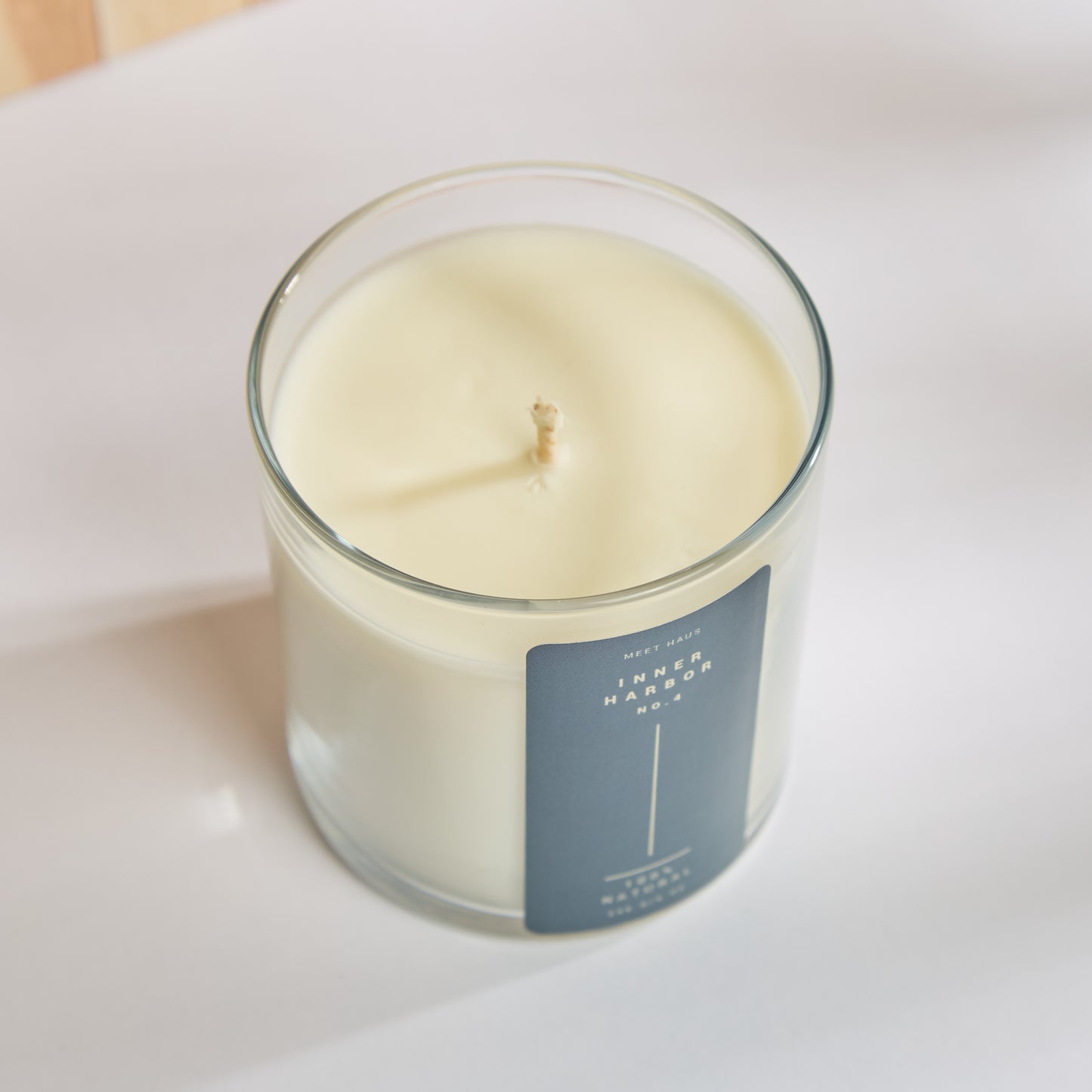 Inner Harbor Candle – A Sophisticated Urban Coastal Blend